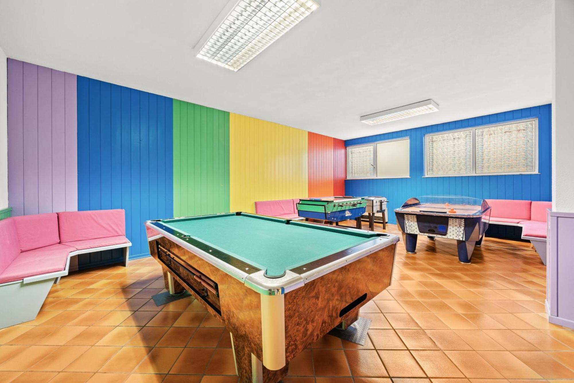 Aparthotel Des Alpes กาวาเลเซ ภายนอก รูปภาพ