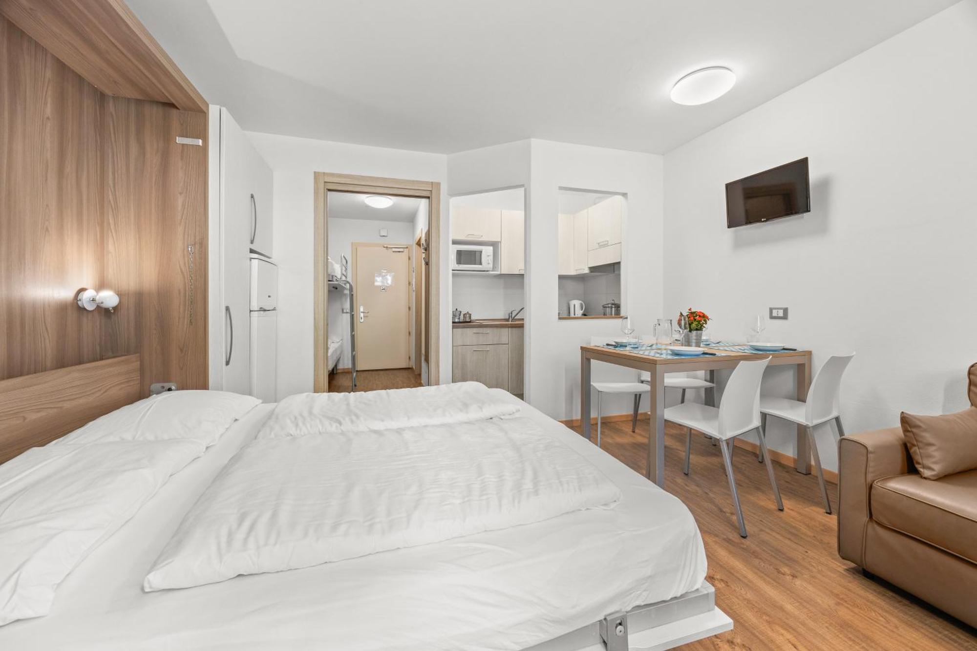 Aparthotel Des Alpes กาวาเลเซ ห้อง รูปภาพ